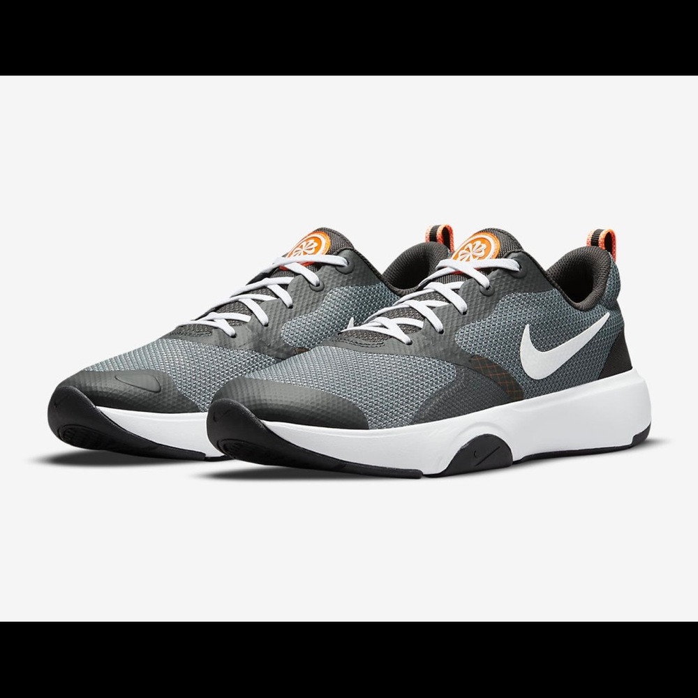 Nike City Rep TR new in box